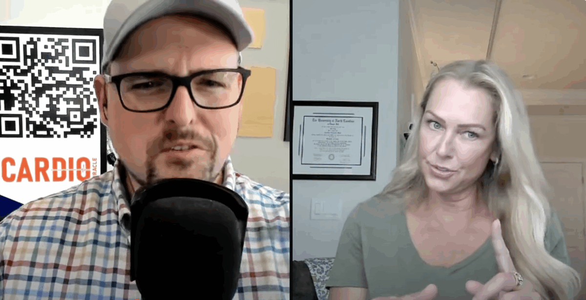 Podcast Industry Stats 2025: Why Business Owners Should Pitch Themselves as Guests